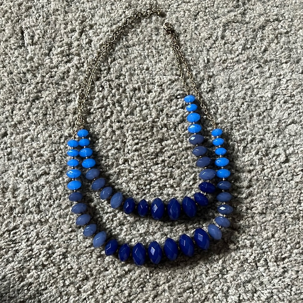 Double strand necklace